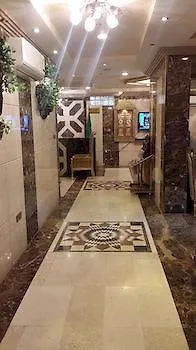 Laten Suites Prince Sultan Jeddah 2*,